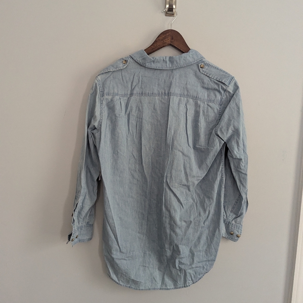 NEW Women's Equipment XS Major Sky Blue Button Down - Picture 3 of 6